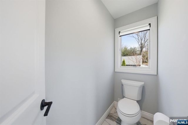 34 Dubois Avenue, Alpine, NJ 07620