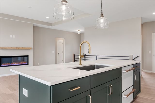 218 McCarran Avenue NE, Cedar Rapids, IA 52402