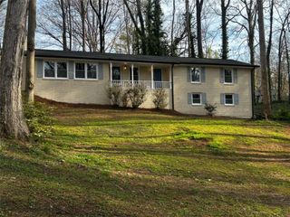 128 Sharon Court, Dallas, GA 30132