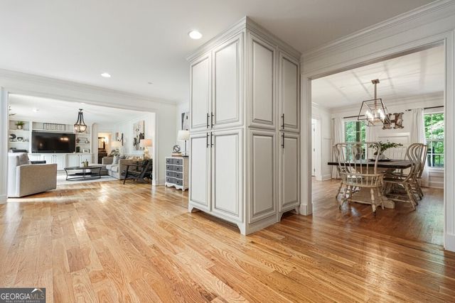 1385 Keans Court, Roswell, GA 30075