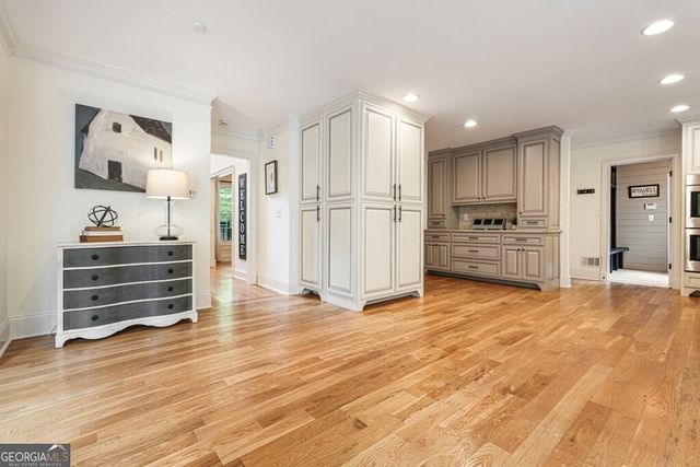1385 Keans Court, Roswell, GA 30075