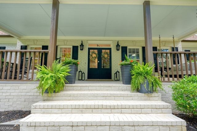 1385 Keans Court, Roswell, GA 30075