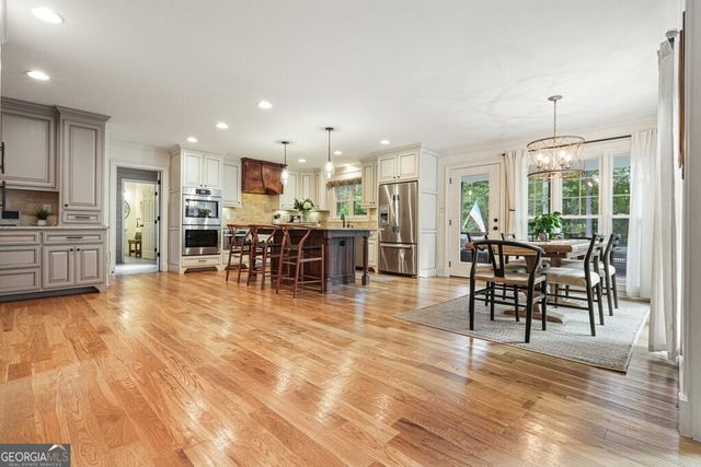 1385 Keans Court, Roswell, GA 30075