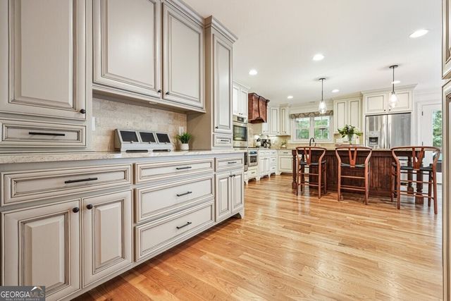 1385 Keans Court, Roswell, GA 30075