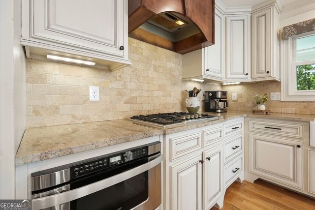 1385 Keans Court, Roswell, GA 30075