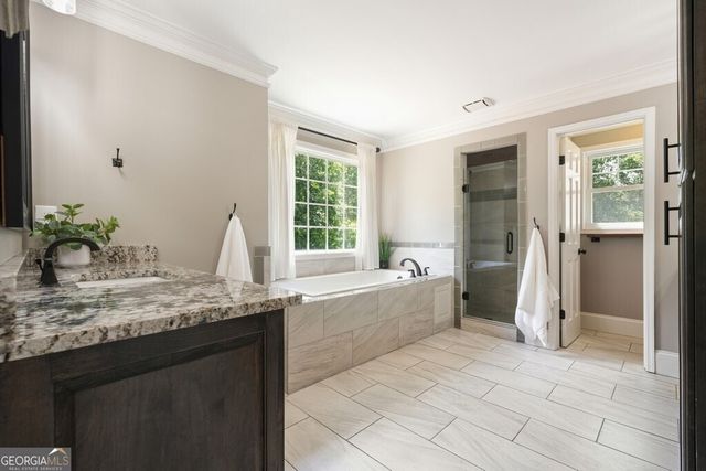 1385 Keans Court, Roswell, GA 30075