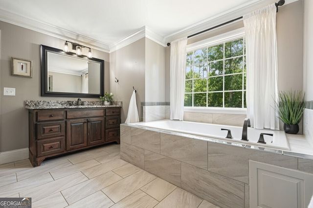 1385 Keans Court, Roswell, GA 30075