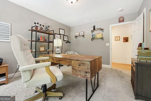 1385 Keans Court, Roswell, GA 30075