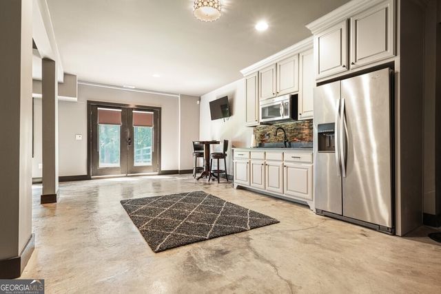 1385 Keans Court, Roswell, GA 30075