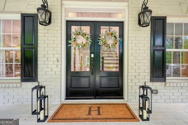 1385 Keans Court, Roswell, GA 30075