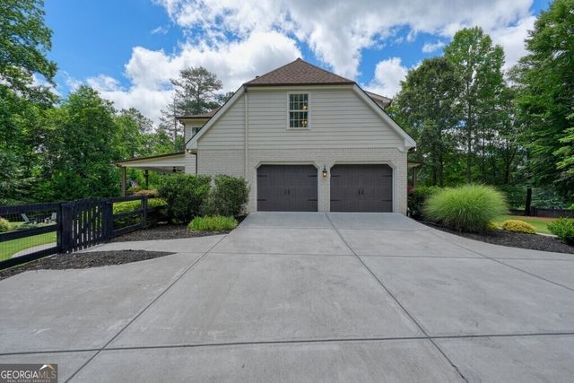 1385 Keans Court, Roswell, GA 30075