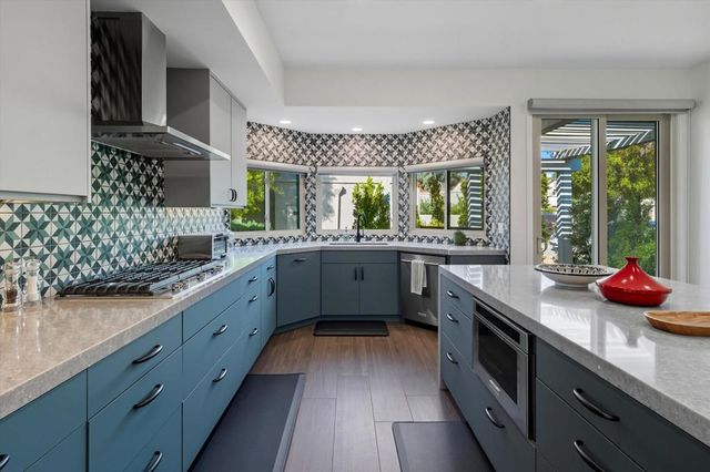 809 Inverness Drive, Rancho Mirage, CA 92270