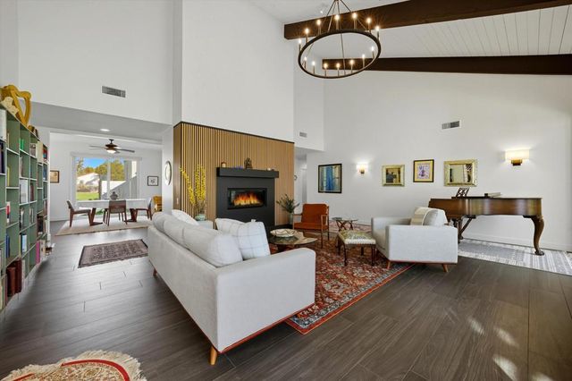 809 Inverness Drive, Rancho Mirage, CA 92270