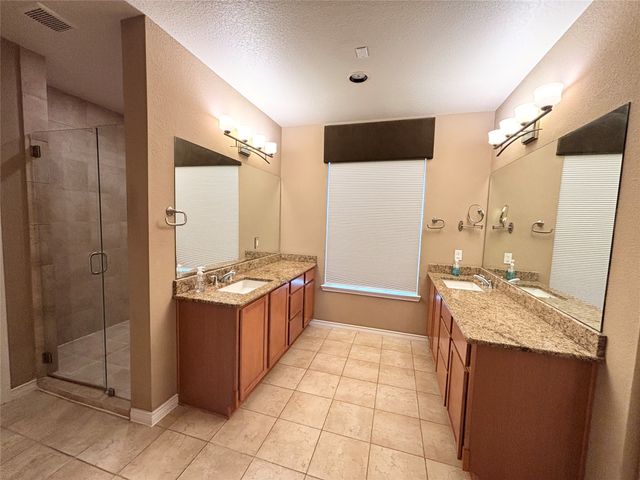 2016 Azure Pointe, Richardson, TX 75080