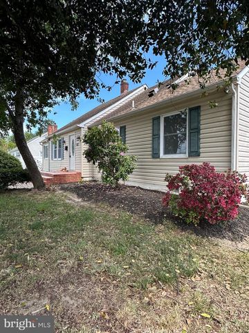 822 WHITE OAK RD, Dover, DE 19901