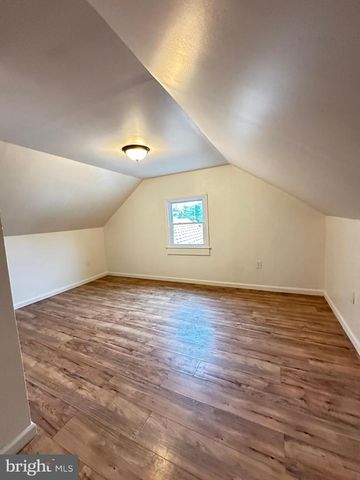 822 WHITE OAK RD, Dover, DE 19901