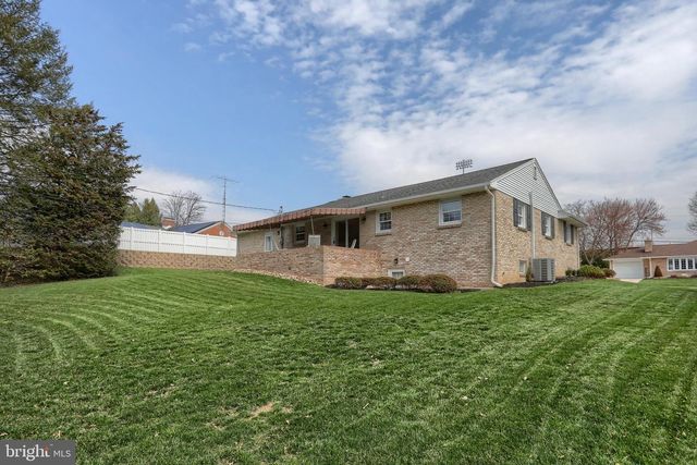 408 BERRYHILL RD, Harrisburg, PA 17109