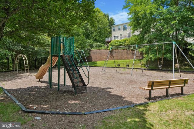278 YORKTOWN CT, Malvern, PA 19355