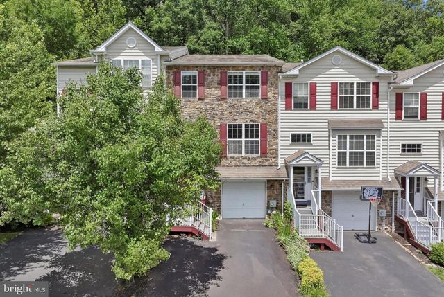 278 YORKTOWN CT, Malvern, PA 19355