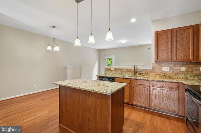 278 YORKTOWN CT, Malvern, PA 19355