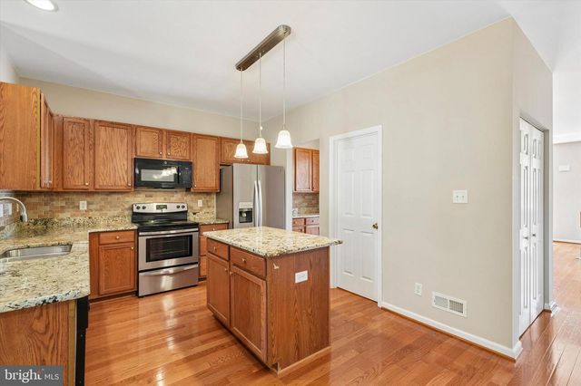 278 YORKTOWN CT, Malvern, PA 19355