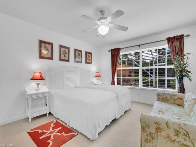 8084 Xenia LN, Naples, FL 34114
