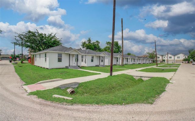 4920 Lee Street, Houston, TX 77020
