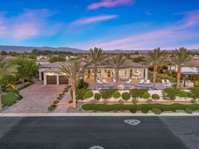 81699 Merv Griffin Way, La Quinta, CA 92253