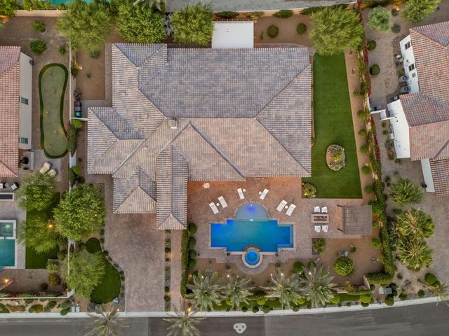 81699 Merv Griffin Way, La Quinta, CA 92253