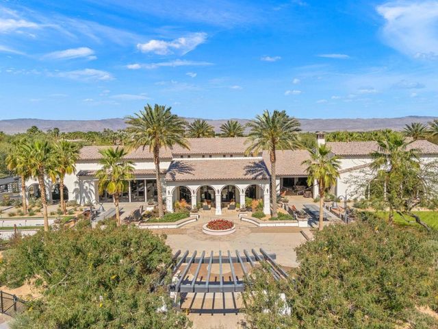 81699 Merv Griffin Way, La Quinta, CA 92253