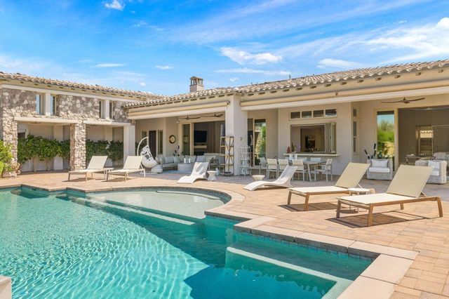 81699 Merv Griffin Way, La Quinta, CA 92253