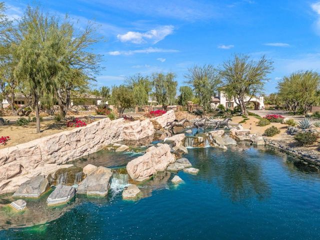 81699 Merv Griffin Way, La Quinta, CA 92253