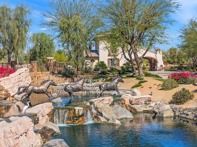 81699 Merv Griffin Way, La Quinta, CA 92253