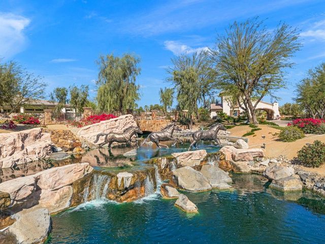 81699 Merv Griffin Way, La Quinta, CA 92253