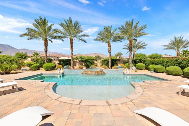 81699 Merv Griffin Way, La Quinta, CA 92253