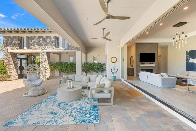 81699 Merv Griffin Way, La Quinta, CA 92253