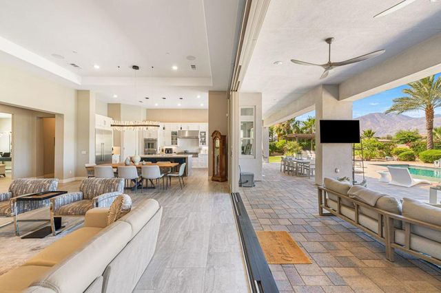 81699 Merv Griffin Way, La Quinta, CA 92253