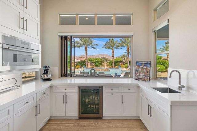 81699 Merv Griffin Way, La Quinta, CA 92253