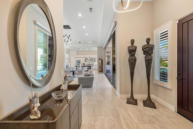 81699 Merv Griffin Way, La Quinta, CA 92253