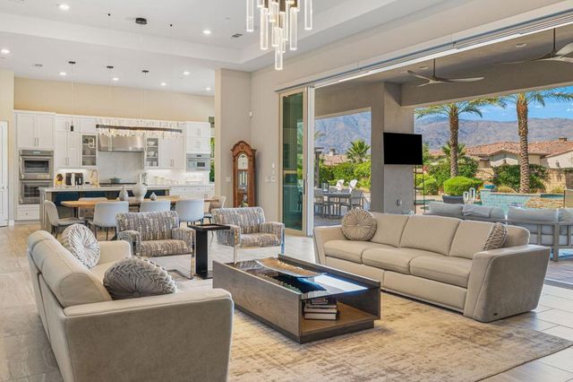 81699 Merv Griffin Way, La Quinta, CA 92253