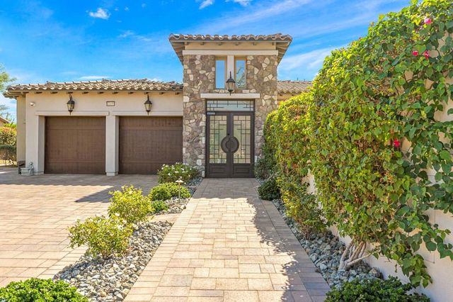 81699 Merv Griffin Way, La Quinta, CA 92253