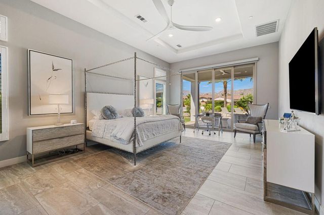 81699 Merv Griffin Way, La Quinta, CA 92253