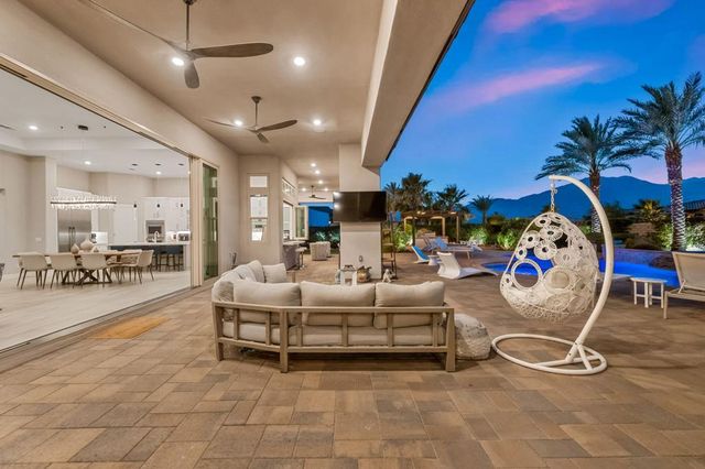 81699 Merv Griffin Way, La Quinta, CA 92253