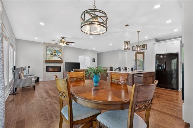 2310 NW Rymeg Drive, Grain Valley, MO 64029