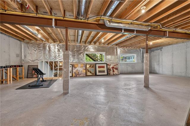 2310 NW Rymeg Drive, Grain Valley, MO 64029