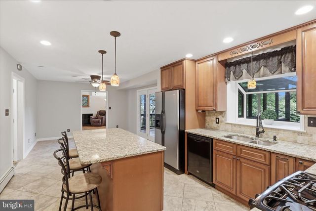 709 BAYBERRY CIR, Westminster, MD 21157