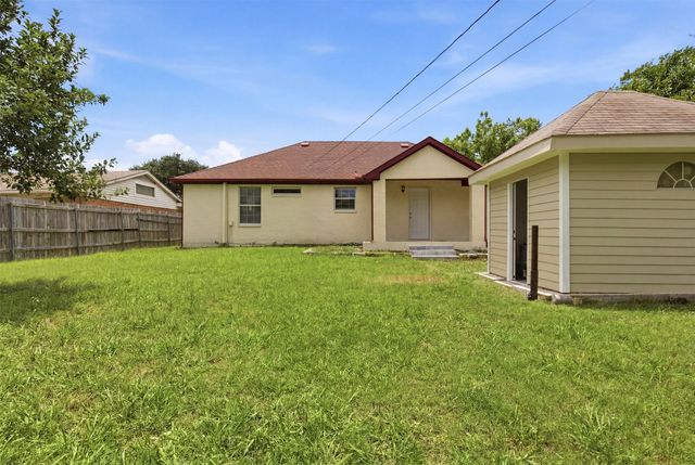 507 E Daugherty Drive, Garland, TX 75041