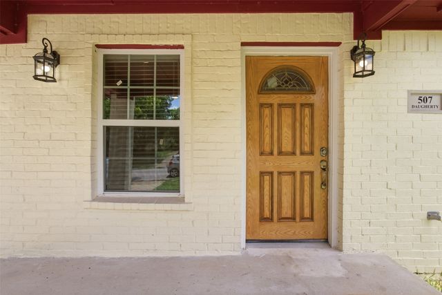 507 E Daugherty Drive, Garland, TX 75041