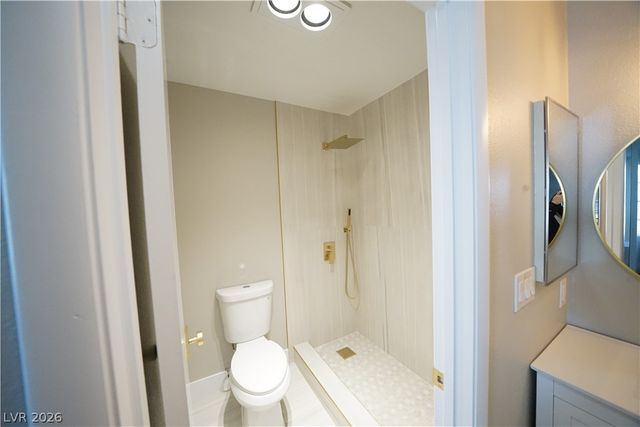 4729 Nara Vista Way 102, Las Vegas, NV 89103
