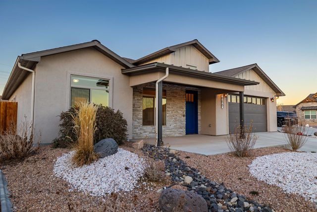 688 Woodworth Court, Grand Junction, CO 81506